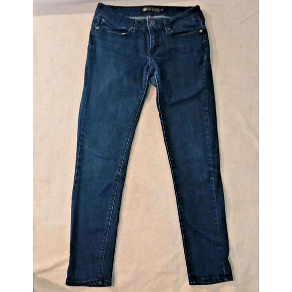 Levi's Denim - Levi's Jeans Women's Size 4/26 Modern Rise Skinny Semi-Curve Stretch Denim